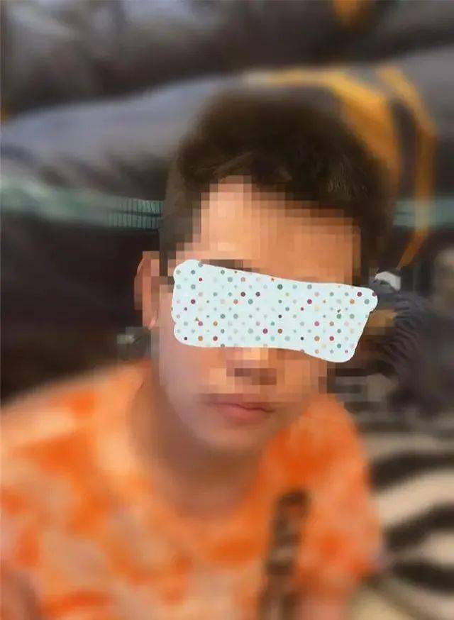 澳门一码一肖一拐一特057期13-25-07-28-49-04T:02
